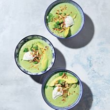 kalte-gurken-avocado-suppe